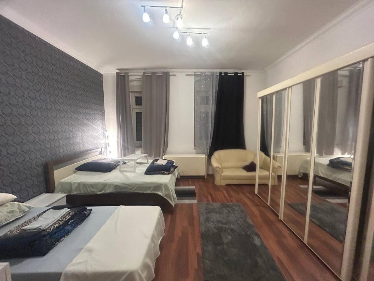 2 Room Apartament Messe Эссен Экстерьер фото