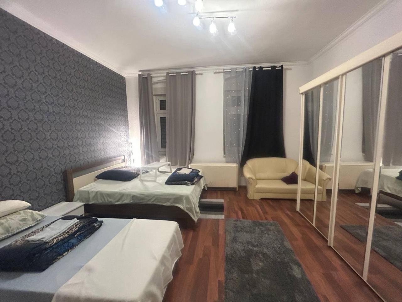 2 Room Apartament Messe Эссен Экстерьер фото