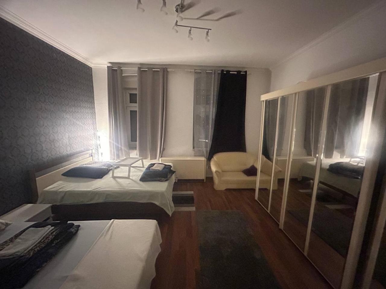2 Room Apartament Messe Эссен Экстерьер фото