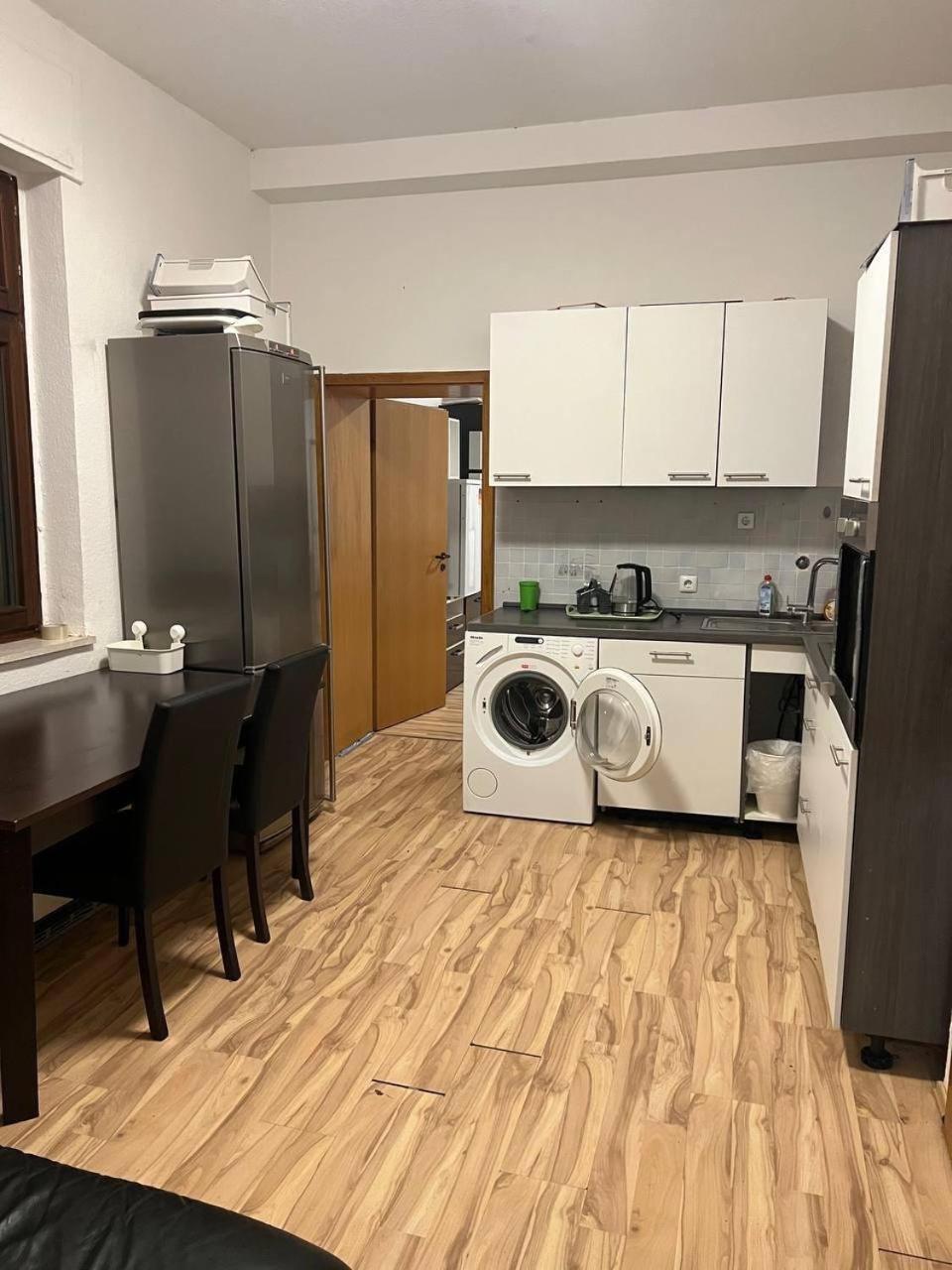 2 Room Apartament Messe Эссен Экстерьер фото